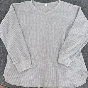 Uniqlo Light Gray Waffle Long Sleeve Tee